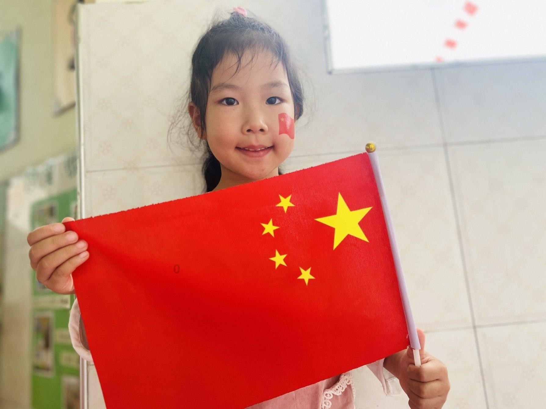 热水洗脸和冷水洗脸哪个更好？医生：其实很多人做错了，早了解！