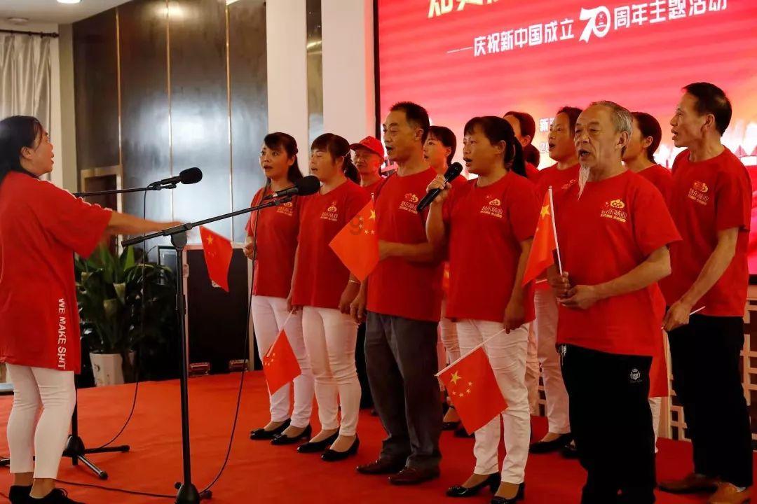 五彩果冻大相连