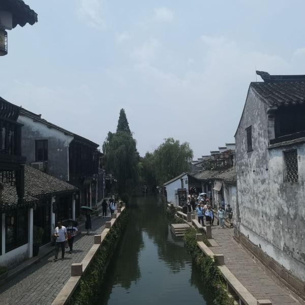 美丽皇后逃脱