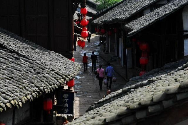脸颊为什么会发红？游戏画面