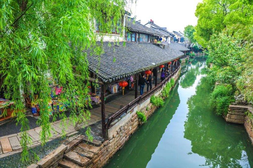 挤痘为什么会流血不止，乱挤痘有多危险？游戏画面
